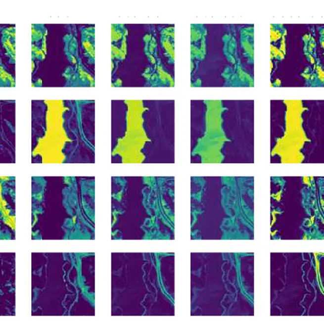 Graph-Based Active Learning for Nearly Blind Hyperspectral Unmixing